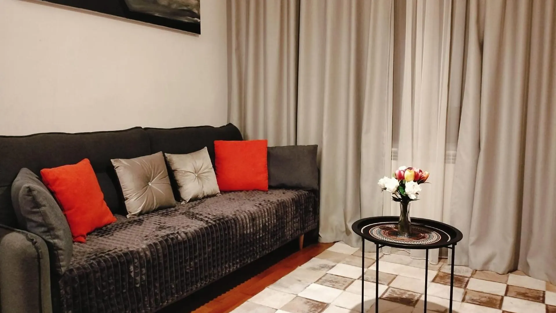 Golden Residences - Apartment & Penthouse In Old Town Bukareszt