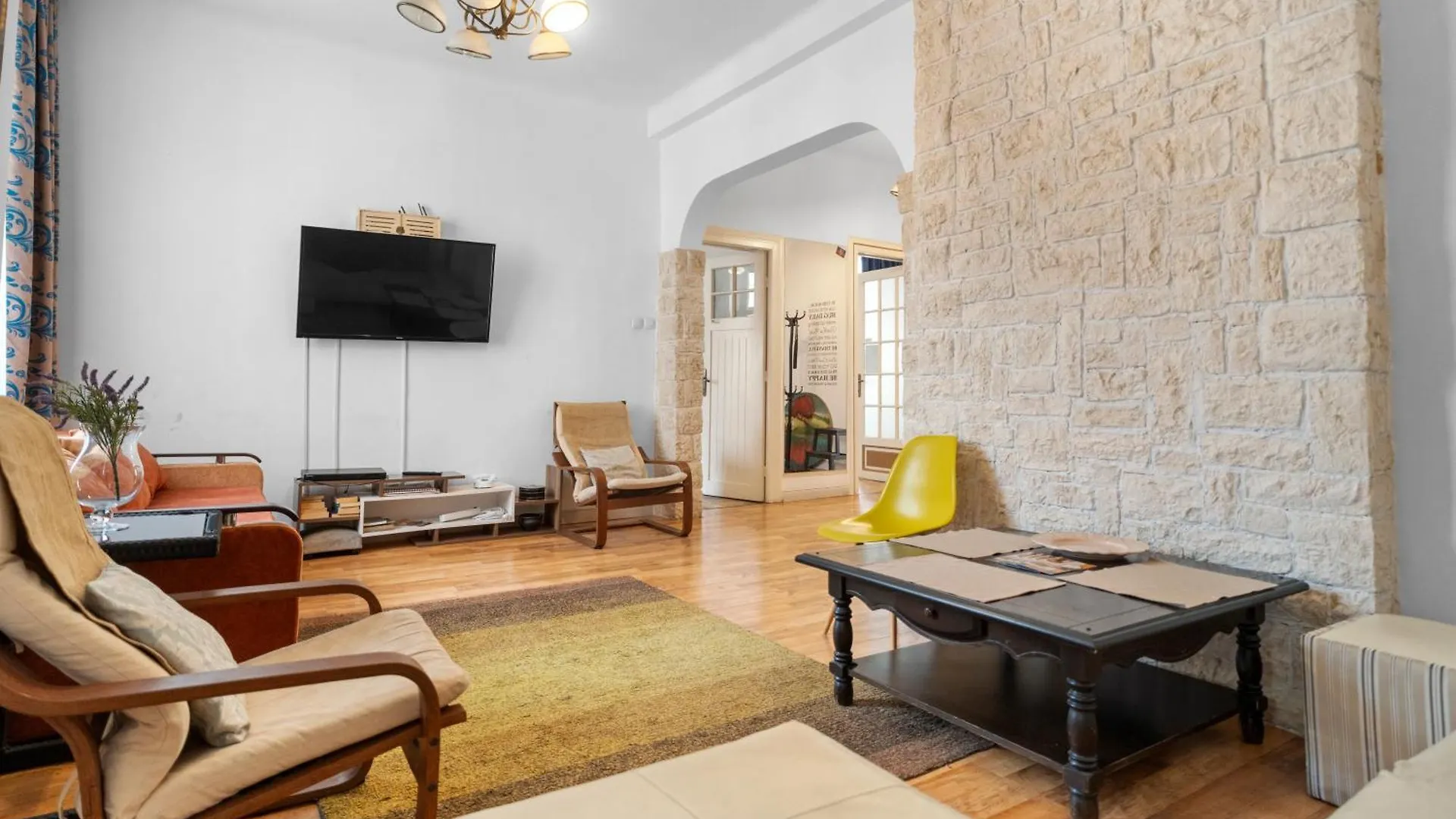 Golden Residences - Apartment & Penthouse In Old Town Bucharest 0*,  Romania