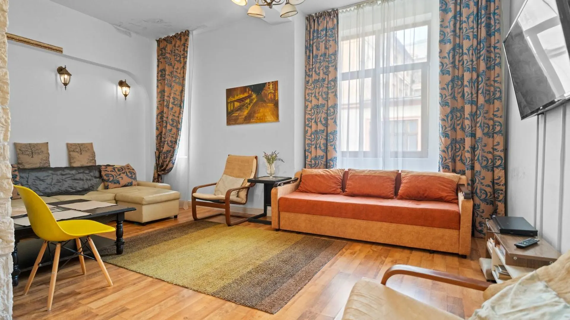 Golden Residences - Apartment & Penthouse In Old Town Bucharest