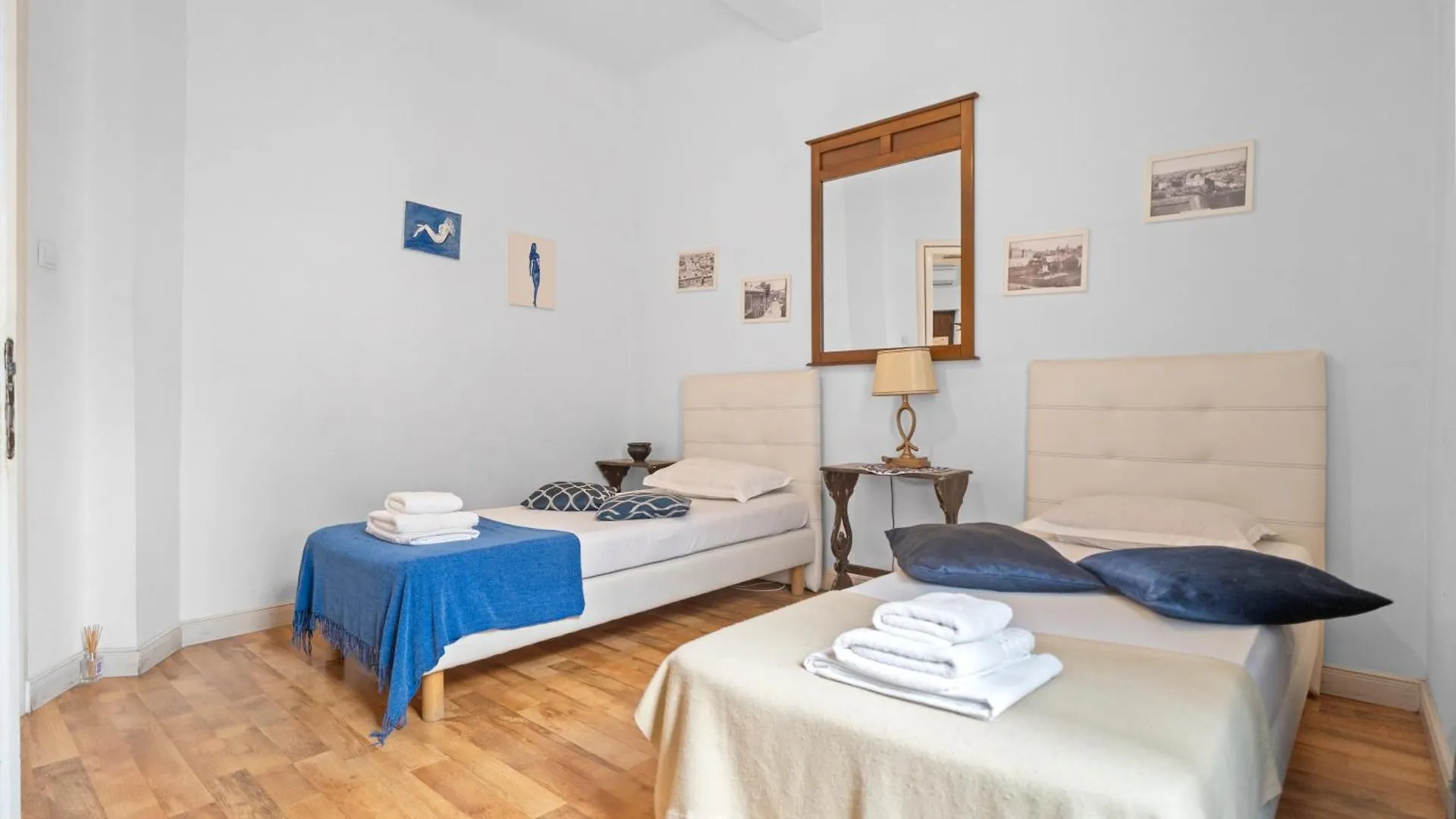 Golden Residences - Apartment & Penthouse In Old Town Bucharest