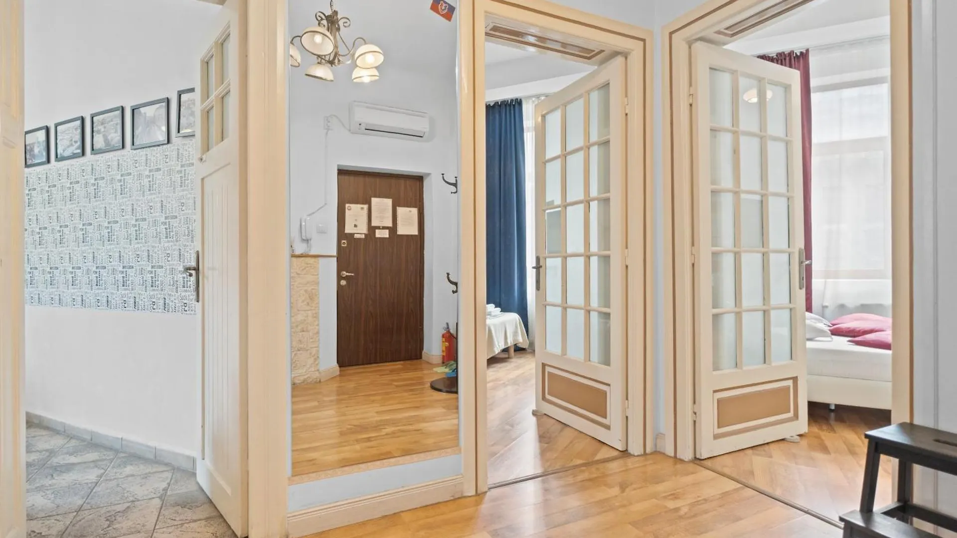 Golden Residences - Apartment & Penthouse In Old Town Bucharest